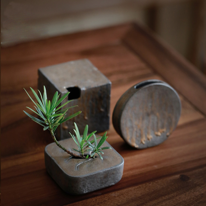 Abstract Ikebana Ceramic Vases - Ikebana Vase Kenzan のレビューと価格